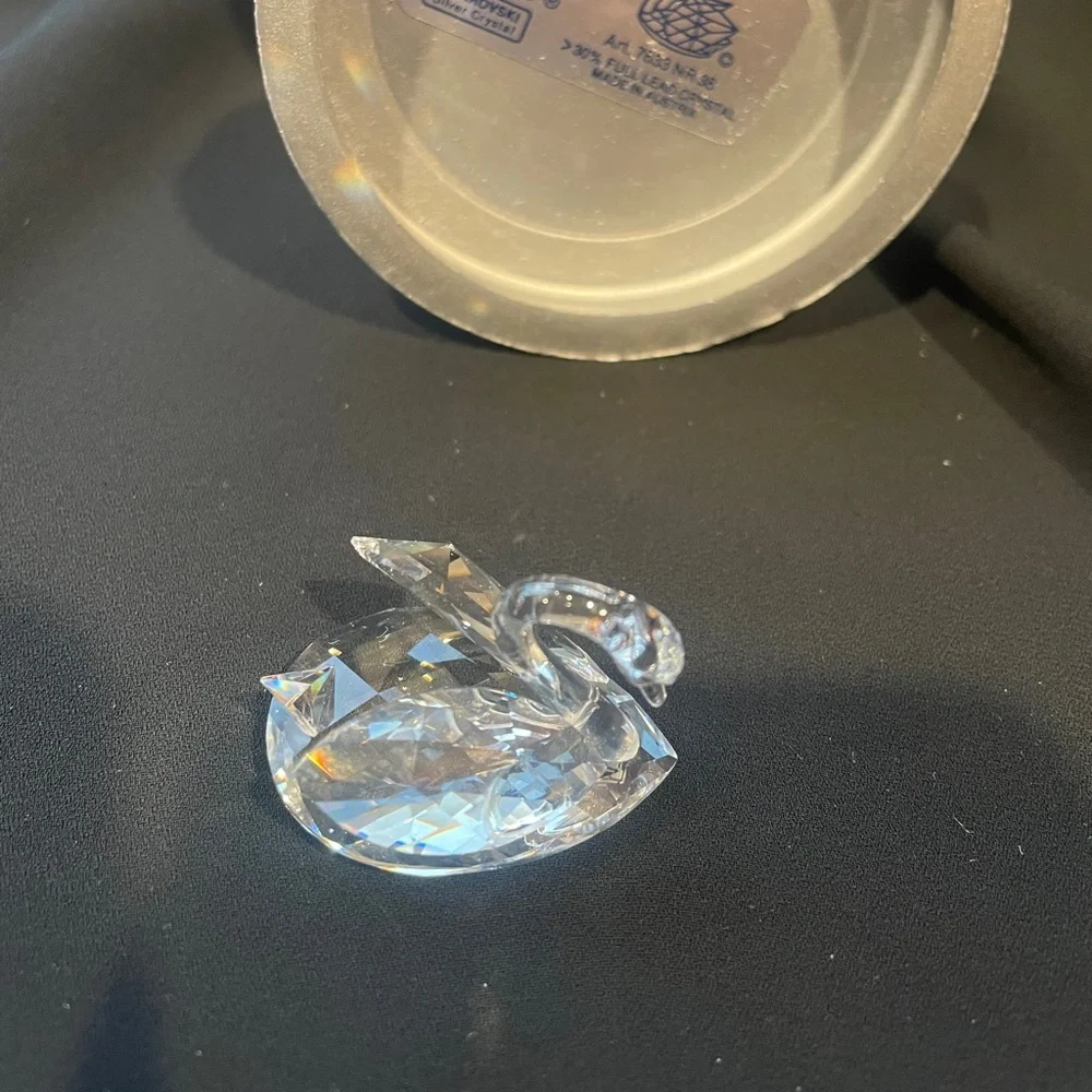 Swarovski Clear Crystal Swan Figurine with Silver-Branded Tin Art No 7633
